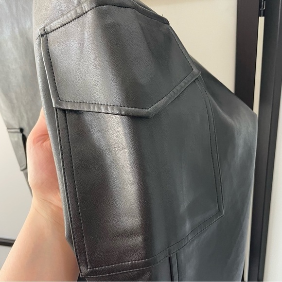 [2] Aritzia Wilfred Faux Leather Cargo Pocket Jogger Cinched Ankle - Picture 8 of 14